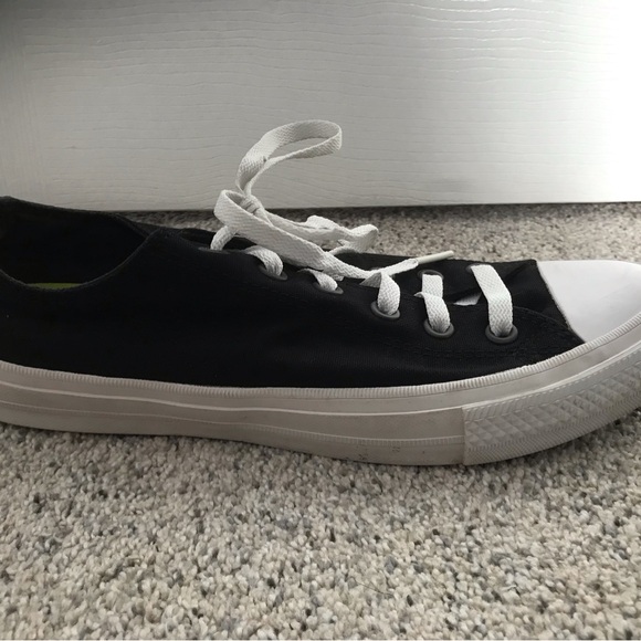 Converse Chuck Taylor II LunarionBlack and White Sneakers. Mens 8 - Picture 4 of 16